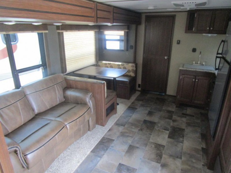 Sprinter Campfire Edition Travel Trailer Living Room