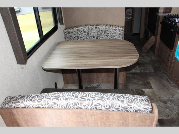 Autumn Ridge travel trailer interior